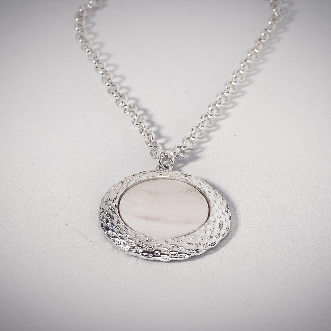 Bethany Pendant Necklace - BelleHarris