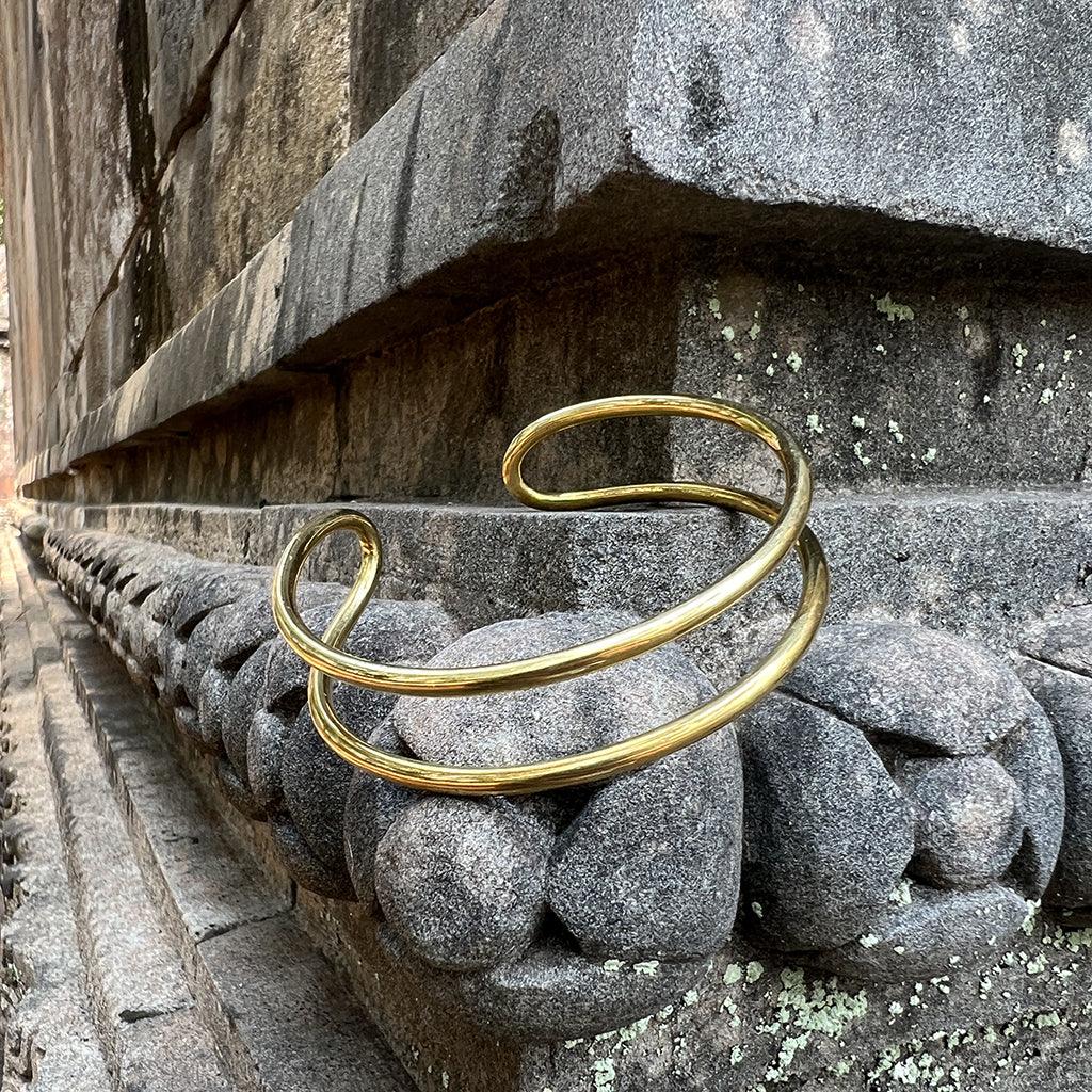 Bombshell Wire Cuff - BelleHarris