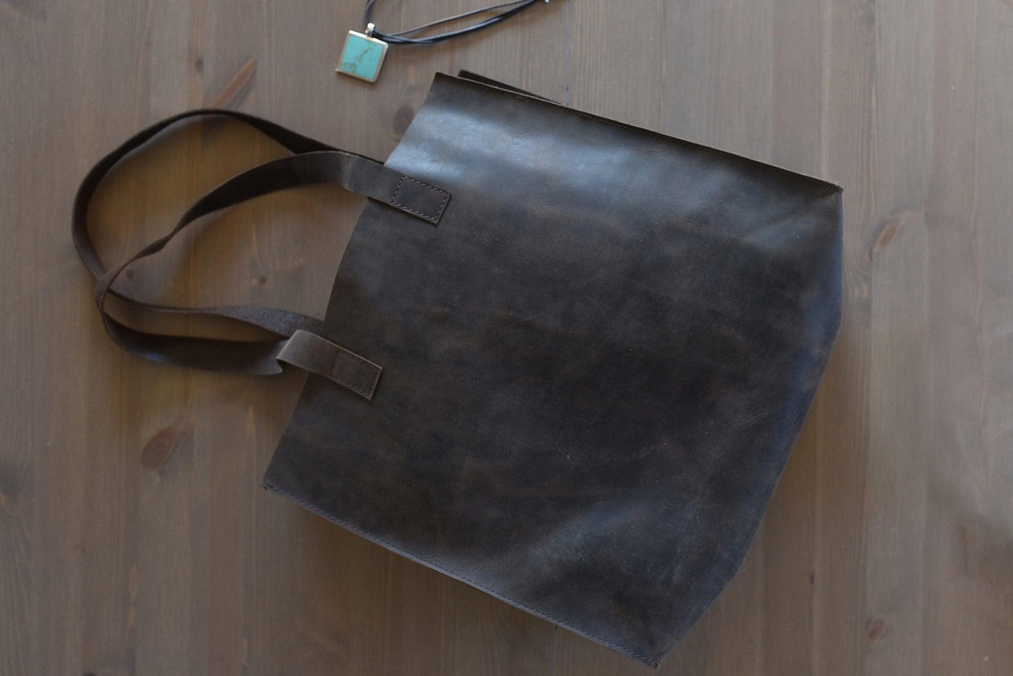 Raw Edge Tote - BelleHarris