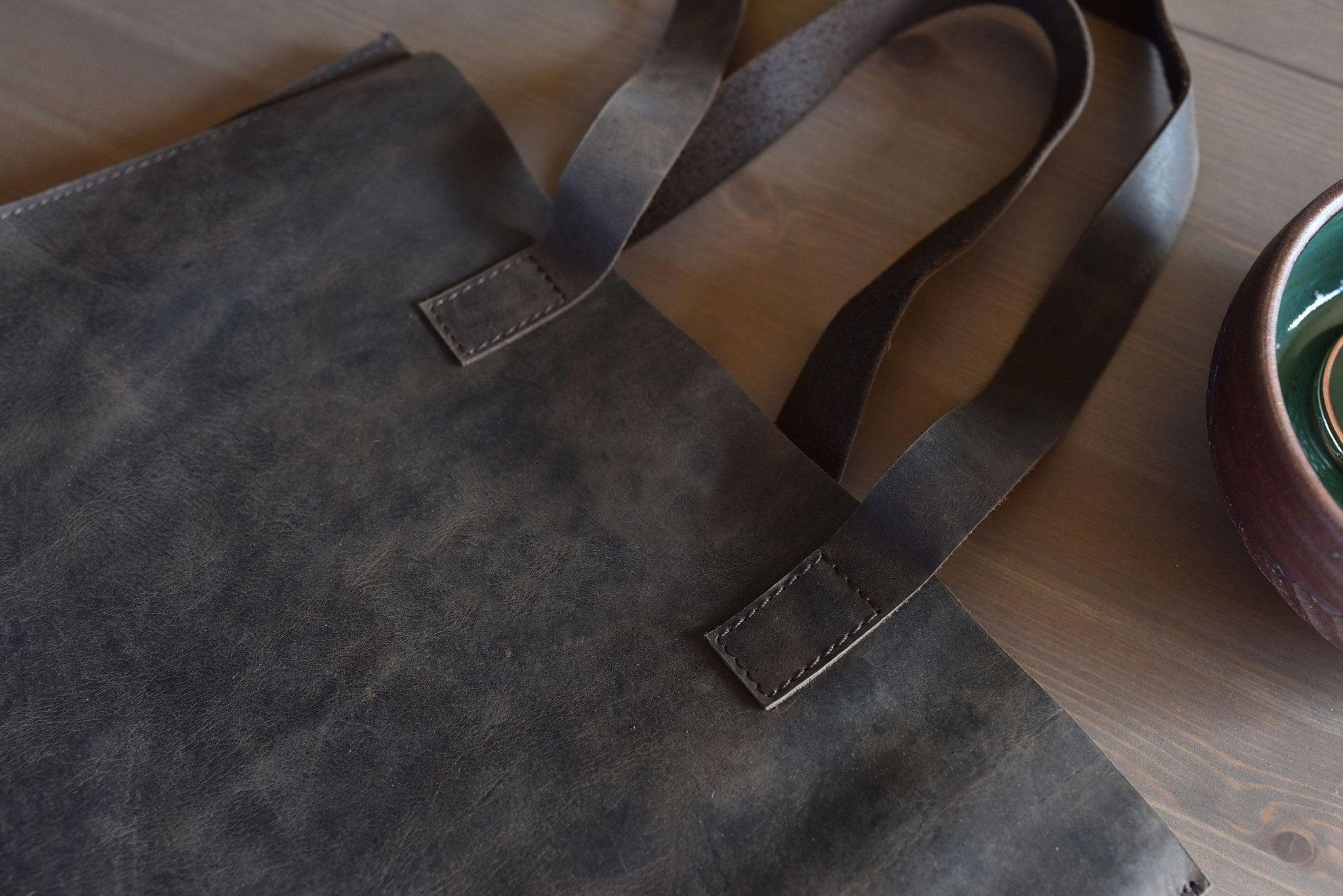 Raw Edge Tote - BelleHarris