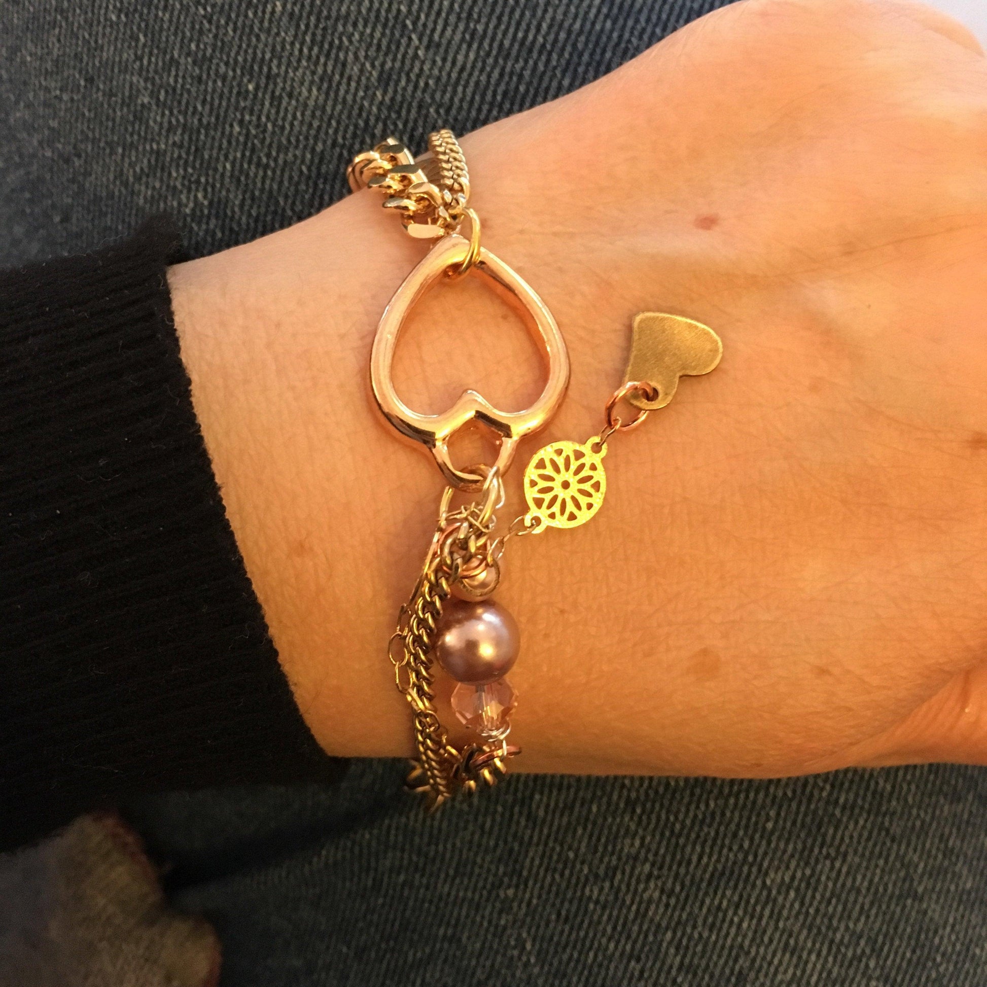 Rose Gold Heart Charm Bracelet with rose pearls - BelleHarris