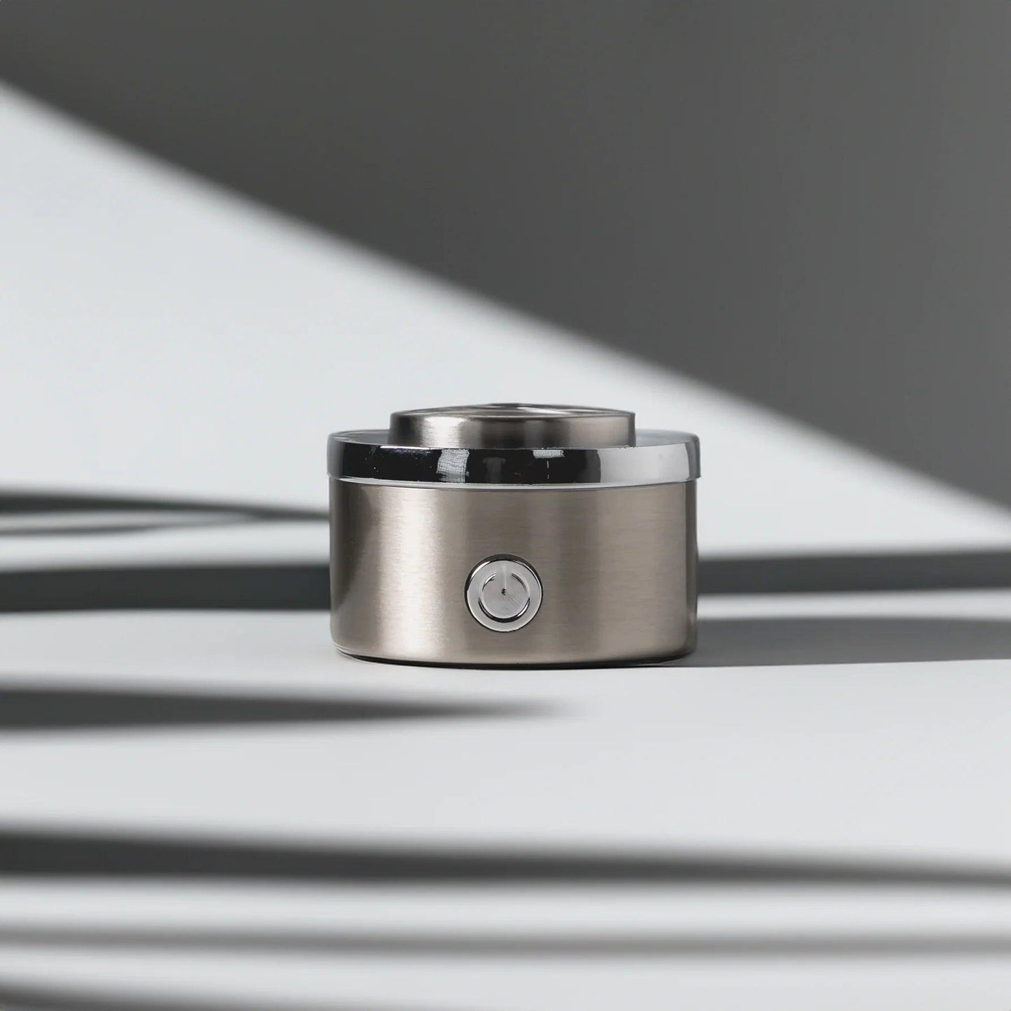 The Hydrogen Water Bottle - BelleHarris